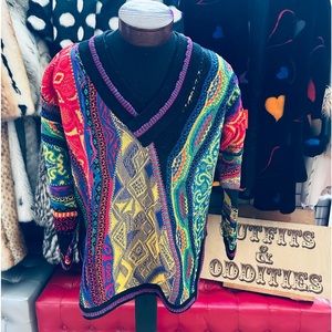 RARE COOGI Vintage 90s Cable Knit Mercerised Cotton V-neck Sweater
